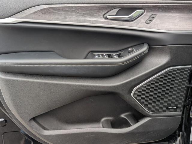2024 Jeep Grand Cherokee Unknown