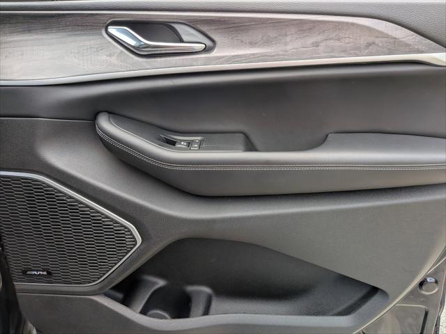 2024 Jeep Grand Cherokee Unknown