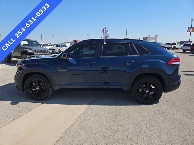 2023 Volkswagen Atlas Cross Sport 2.0T SEL R-Line Black