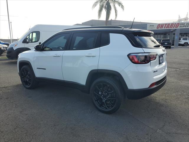 2023 Jeep Compass Altitude 4x4 2023 Jeep Compass Altitude 4x4