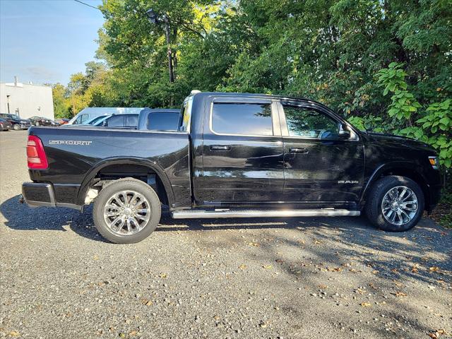 2022 RAM 1500 Laramie Crew Cab 4x4 57 Box