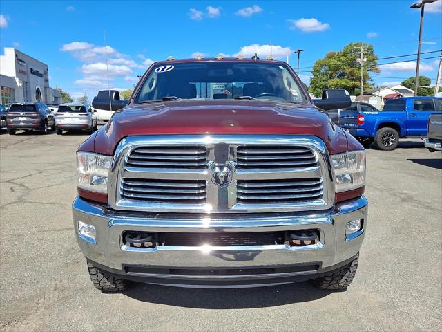 2017 RAM 2500 Big Horn Crew Cab 4x4 64 Box