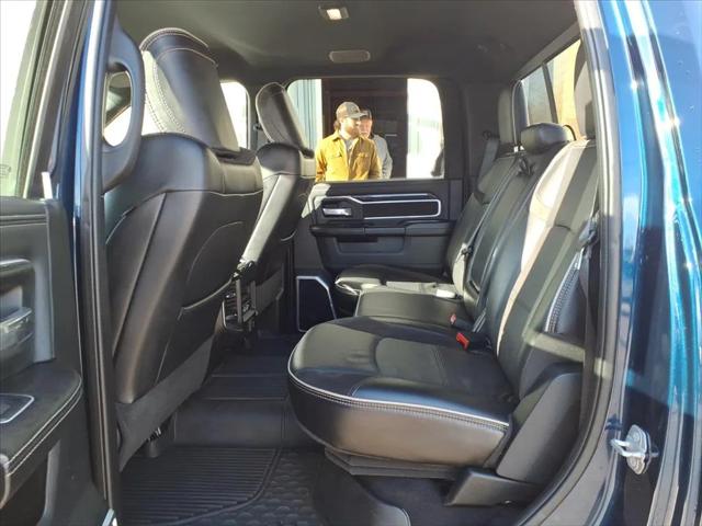2020 Ram 3500 Laramie Crew Cab 4x4 6'4" Box