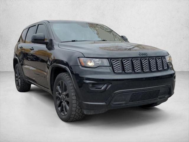 2017 Jeep Grand Cherokee Altitude 4x4 2017 Jeep Grand Cherokee Altitude 4x4