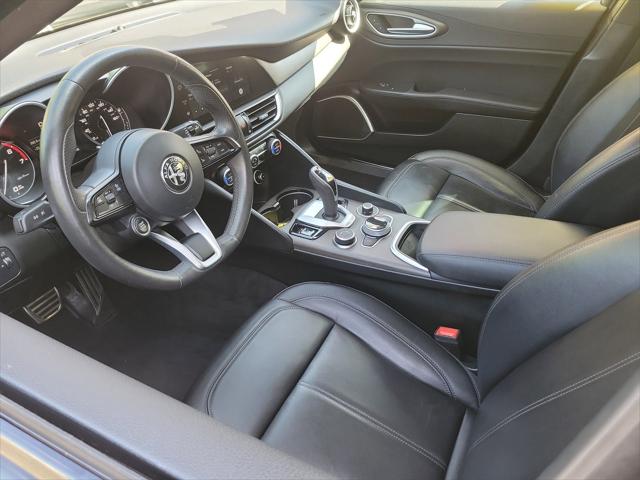 2022 Alfa Romeo Giulia Ti RWD 2022 Alfa Romeo Giulia Ti RWD