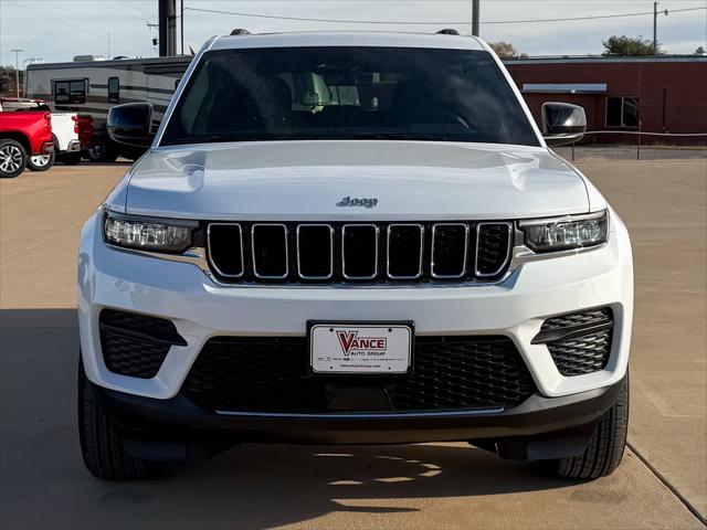 2025 Jeep Grand Cherokee GRAND CHEROKEE LAREDO X 4X4 2025 Jeep Grand Cherokee GRAND CHEROKEE LAREDO X 4X4