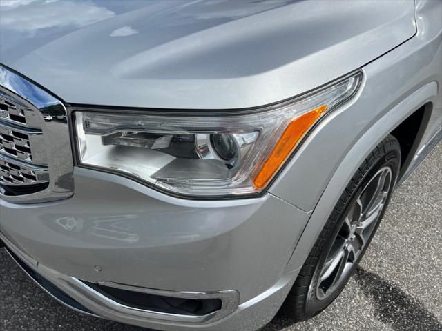 2019 GMC Acadia Denali