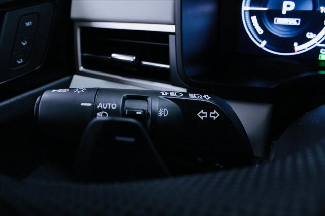 2023 Mitsubishi Outlander PHEV SEL S-AWC