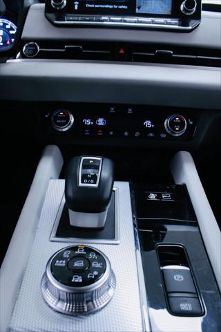 2023 Mitsubishi Outlander PHEV SEL S-AWC