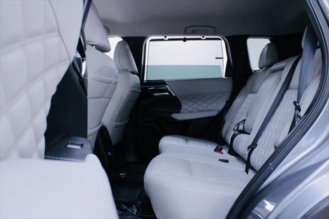 2023 Mitsubishi Outlander PHEV SEL S-AWC
