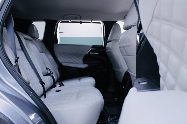 2023 Mitsubishi Outlander PHEV SEL S-AWC