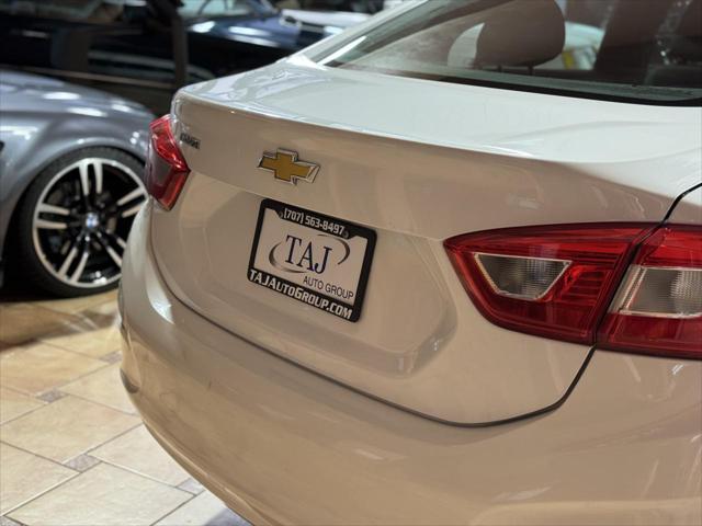 2017 Chevrolet Cruze LS Auto