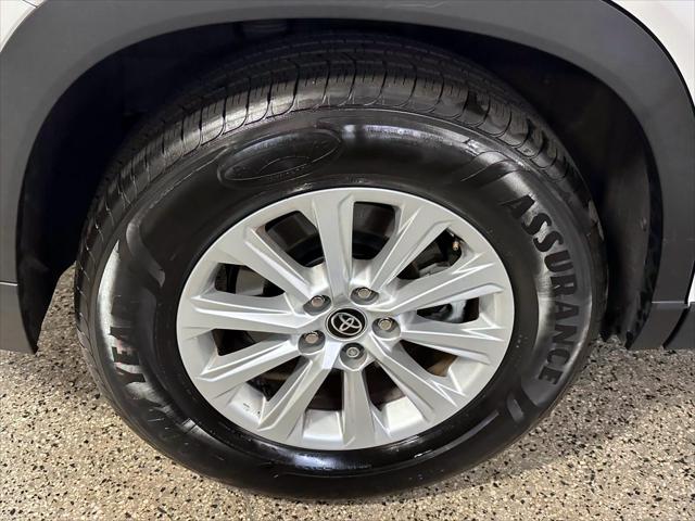 2024 Toyota Grand Highlander XLE AWD (Natl) [9]