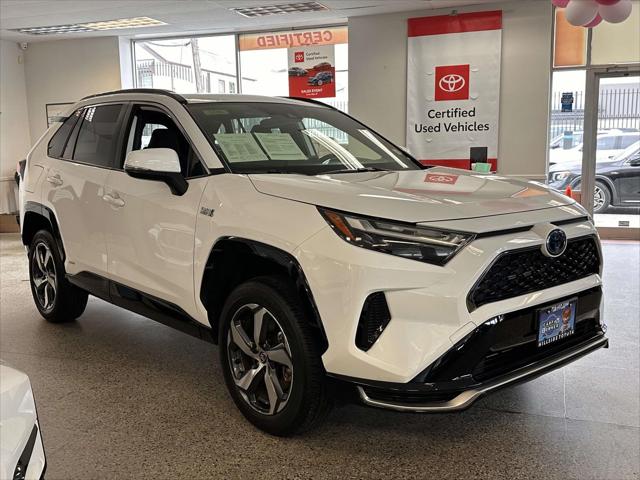 2023 Toyota RAV4 Prime SE [12]