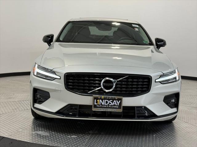2021 Volvo S60 T5 Momentum
