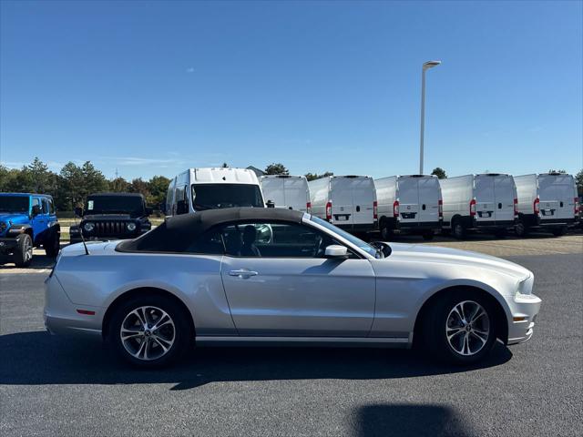 2014 Ford Mustang V6 Premium 2014 Ford Mustang V6 Premium