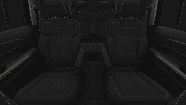2025 Jeep Grand Cherokee GRAND CHEROKEE L LAREDO X 4X4
