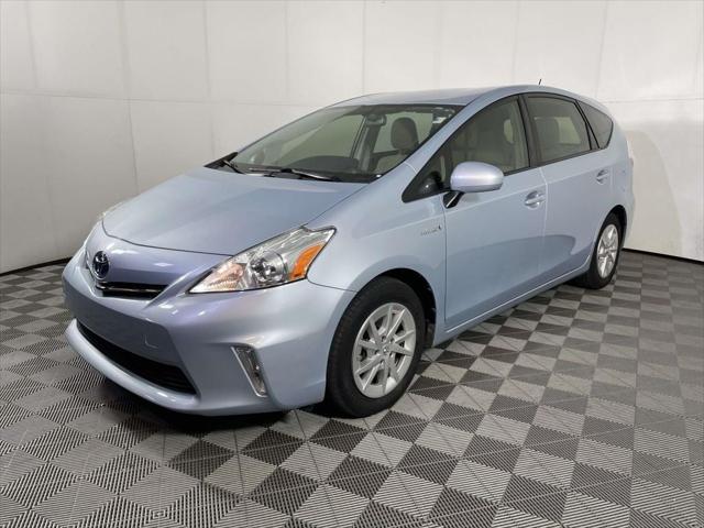 2014 Toyota Prius v Two