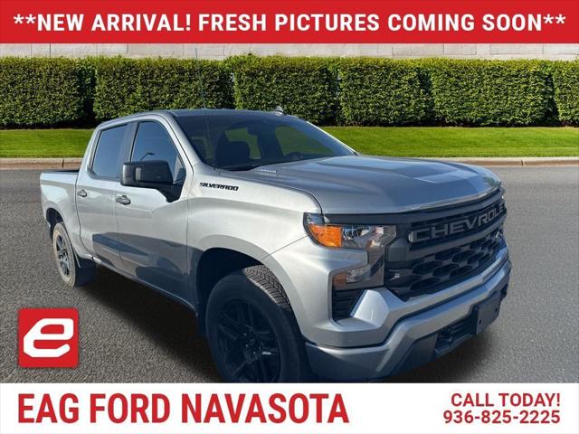 2024 Chevrolet Silverado 1500 2WD Crew Cab Short Bed Custom