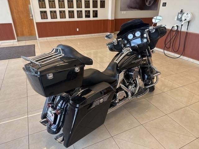 2012 Harley-Davidson Street Glide 103
