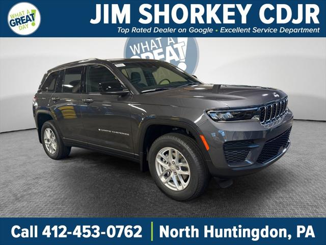 2025 Jeep Grand Cherokee GRAND CHEROKEE LAREDO X 4X4