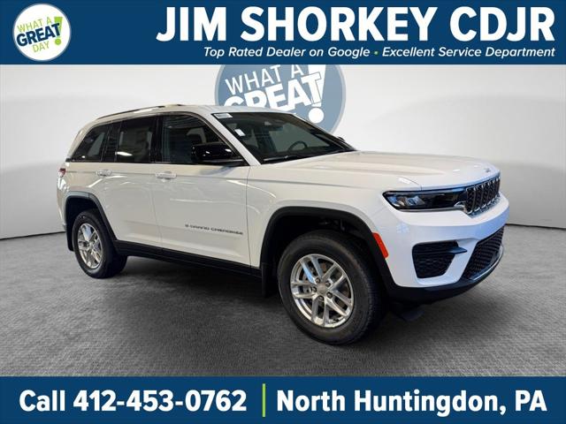 2025 Jeep Grand Cherokee GRAND CHEROKEE LAREDO X 4X4