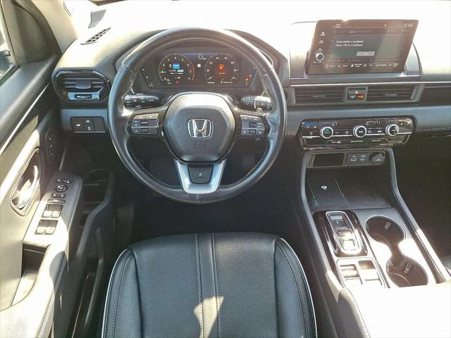 2023 Honda Pilot AWD Elite