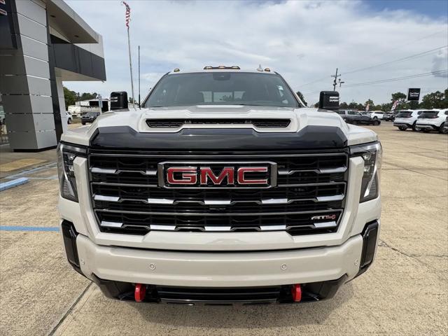 2026 GMC Sierra 2500HD Crew Cab, Standard Bed, AT4, 4WD