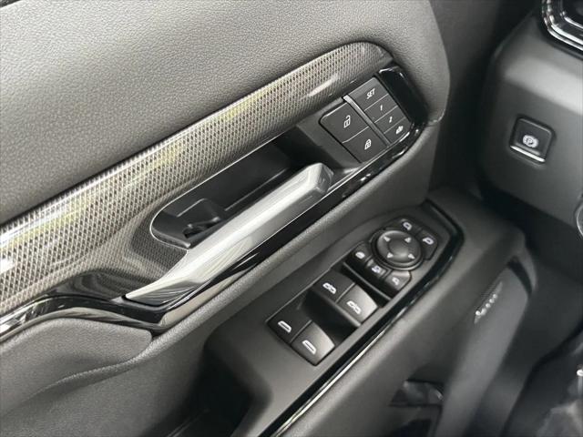 2026 GMC Sierra 2500HD Crew Cab, Standard Bed, AT4, 4WD
