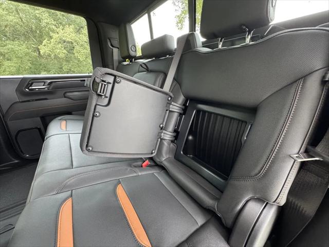 2026 GMC Sierra 2500HD Crew Cab, Standard Bed, AT4, 4WD