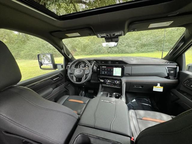 2026 GMC Sierra 2500HD Crew Cab, Standard Bed, AT4, 4WD
