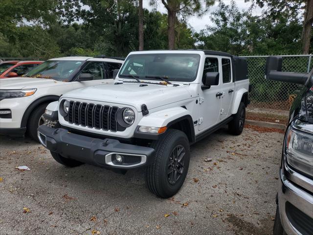 2024 Jeep Gladiator Sport S