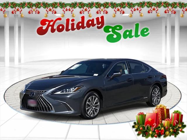 2022 Lexus ES 300h 300h
