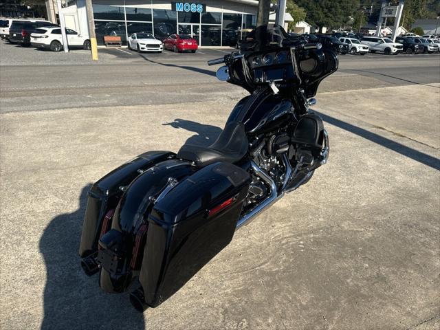 2015 Harley-Davidson CVO Street Glide 