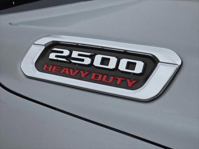 2021 RAM 2500 Big Horn Crew Cab 4x4 64 Box 2021 RAM 2500 Big Horn Crew Cab 4x4 64 Box