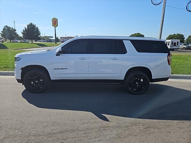 2023 Chevrolet Suburban 4WD LS