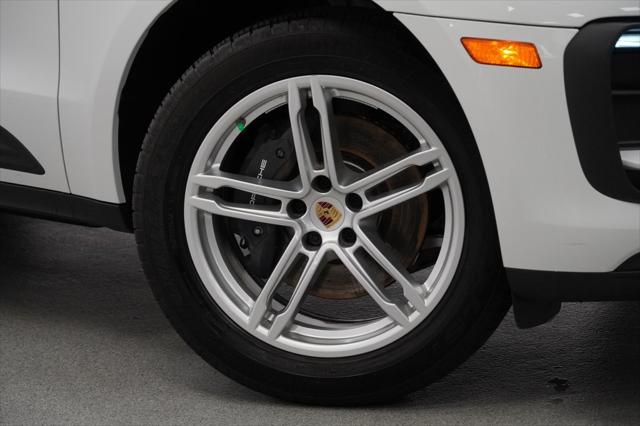 2023 Porsche Macan T