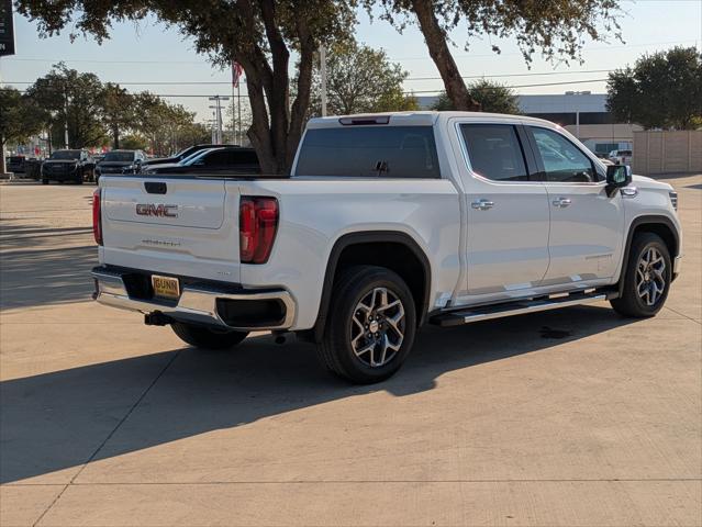2023 GMC Sierra 1500 2WD Crew Cab Short Box SLT