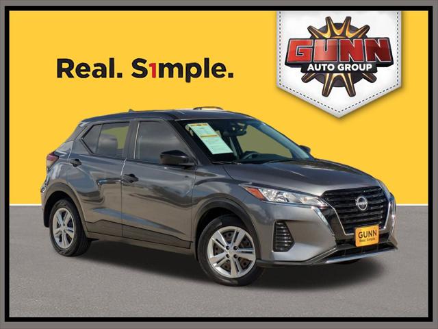 2022 Nissan Kicks S Xtronic CVT