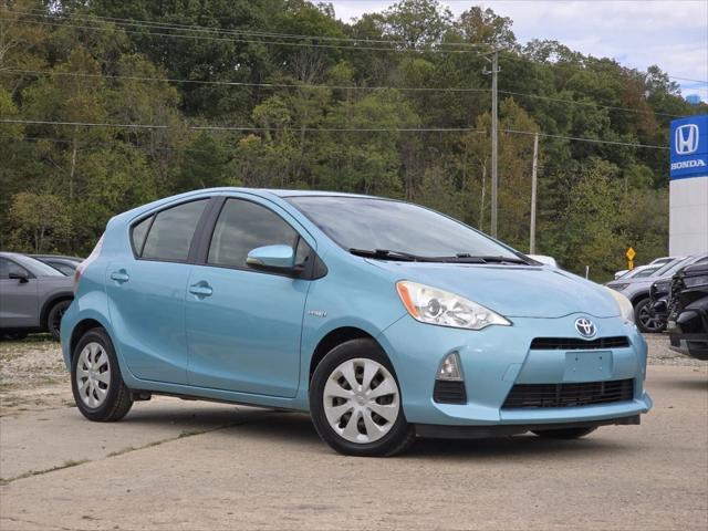 2013 Toyota Prius c 
