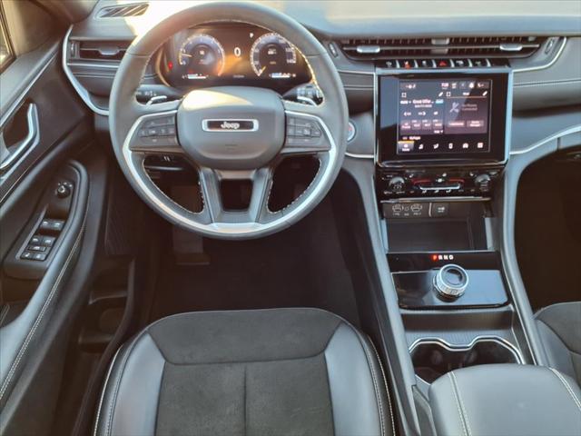 2025 Jeep Grand Cherokee Altitude X 4x4