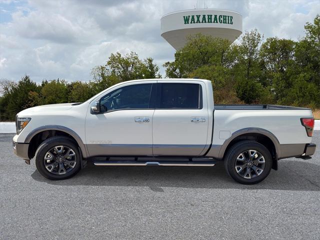2024 Nissan TITAN Crew Cab Platinum Reserve 4x4 2024 Nissan TITAN Crew Cab Platinum Reserve 4x4