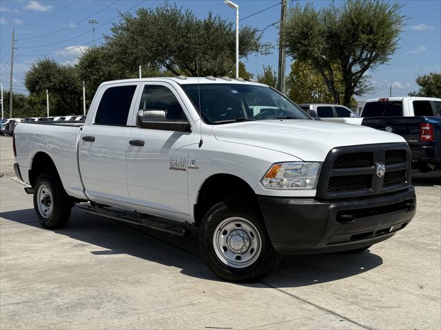 2018 RAM 2500 Tradesman Crew Cab 4x4 64 Box