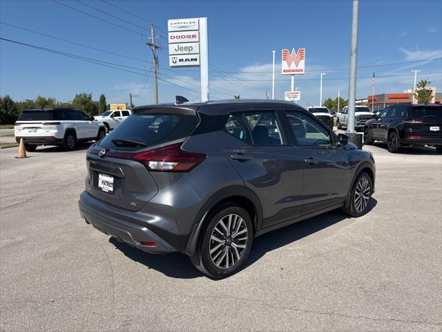 2022 Nissan Kicks SV Xtronic CVT