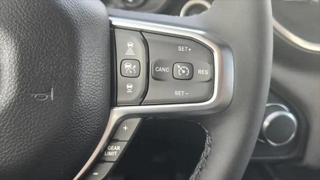 2026 Ram 1500 Big Horn Crew Cab 4x4 5'7" Box
