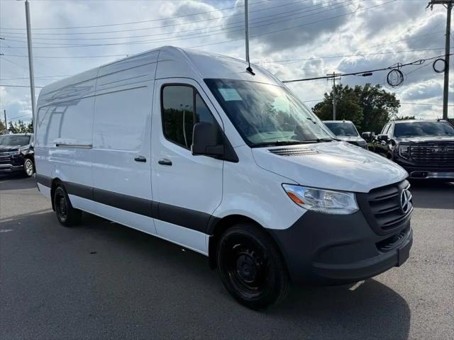 2025 Mercedes-Benz Sprinter 2500 High Roof 4-Cyl Diesel