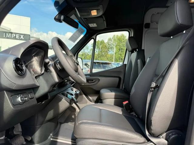 2025 Mercedes-Benz Sprinter 2500 High Roof 4-Cyl Diesel