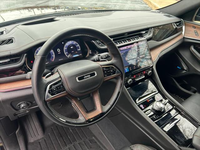 2023 Jeep Grand Cherokee Summit 4x4