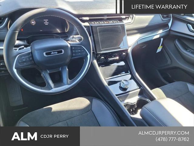 2025 Jeep Grand Cherokee L Altitude X 4x4