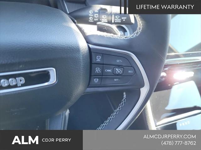 2025 Jeep Grand Cherokee L Altitude X 4x4